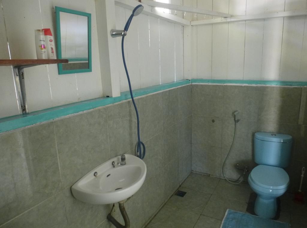 Scuba Republic Beach Bungalows Tapokreng Екстер'єр фото