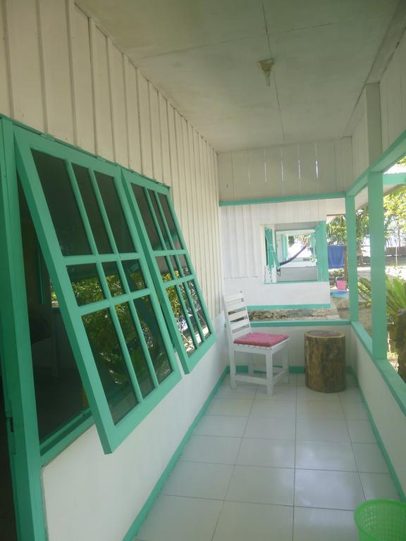 Scuba Republic Beach Bungalows Tapokreng Екстер'єр фото